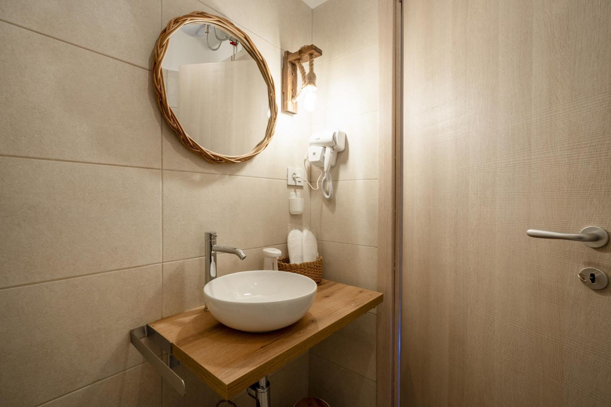 Dimora Giulia Luxury Suite And Room Castellana Grotte Exterior foto